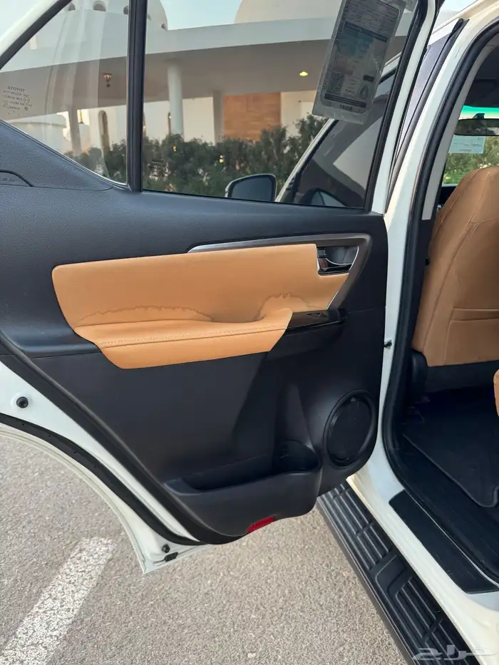 فورتشنر 2022 6 سلندر VX 41