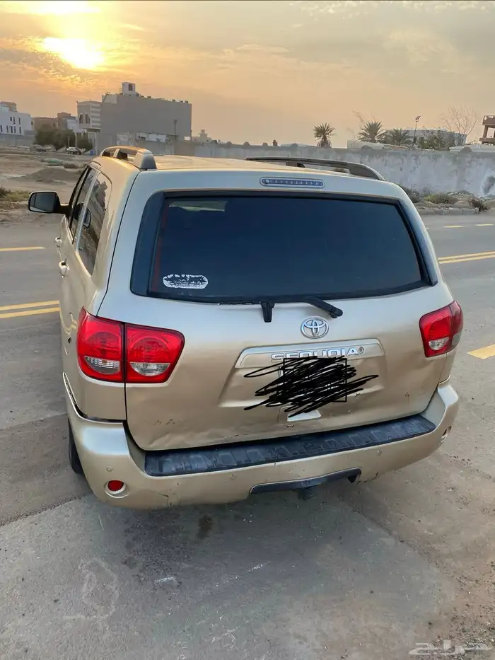 سكويا 2010 نضيفم ممشا 252 الف اقبل بدل ب ديزل ار موتر صغير 0