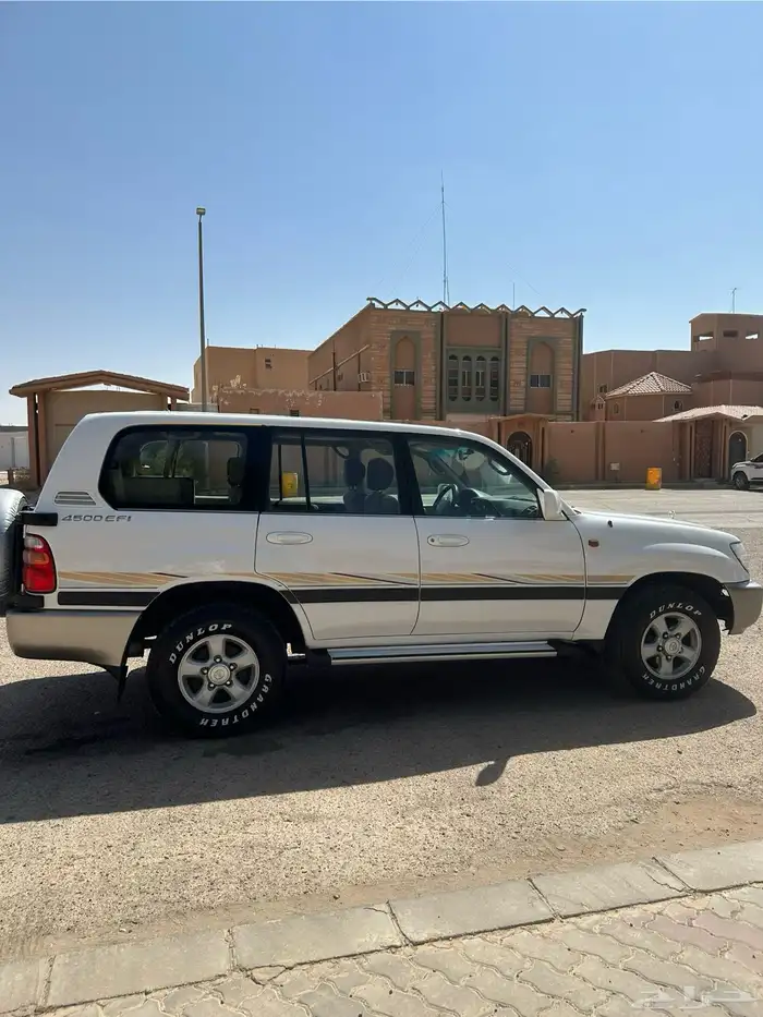 لاندكروزر قير عايدي فتحه دفلك 38