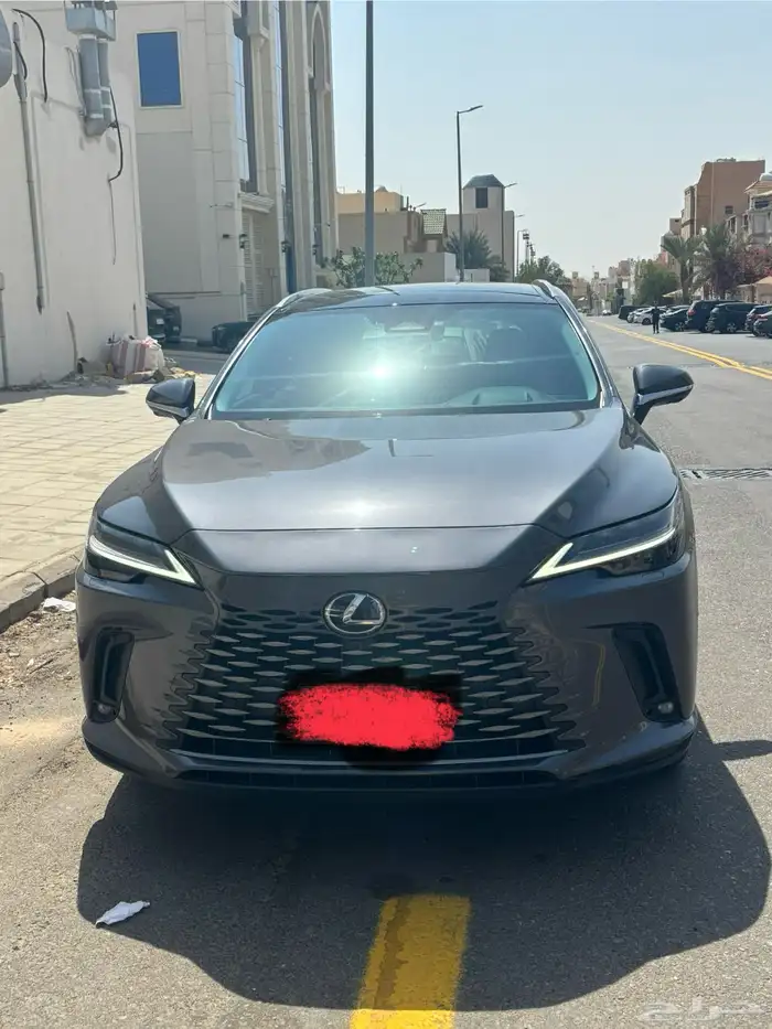 لكزس RX 2025 فل كامل للتازل او للبيع 3
