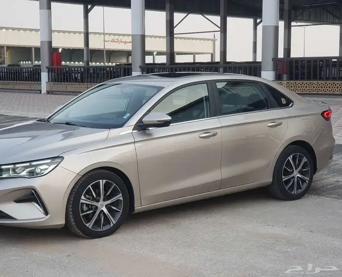 جيلي ام جراند 2023 فل كامل 2