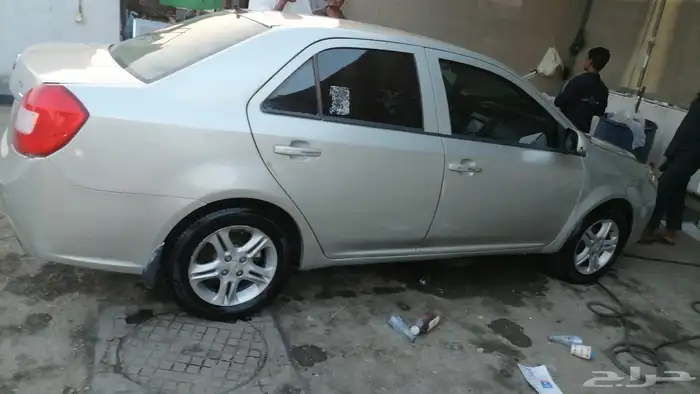 سياره جيلي موديل 2015 جير عادي 4