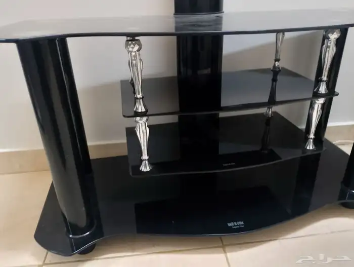 طاوله للبيع 0