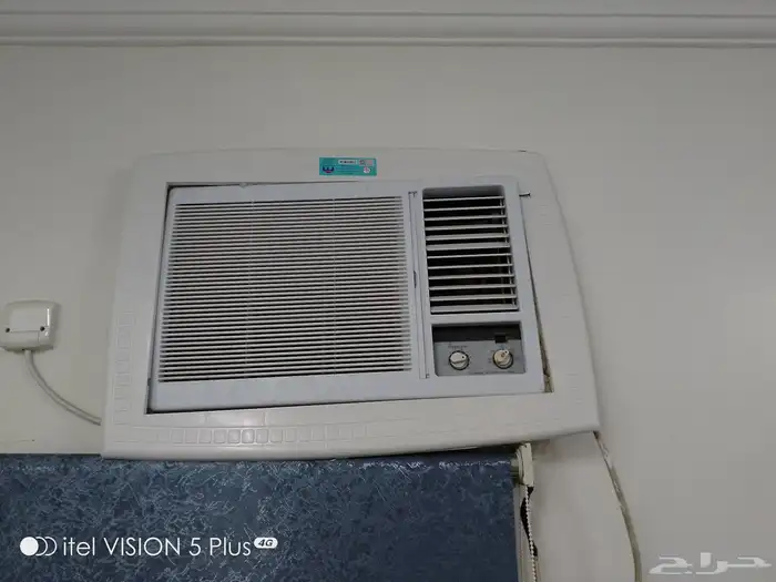 مكيفات وكنب للبيع 2