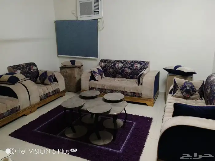 مكيفات وكنب للبيع 1