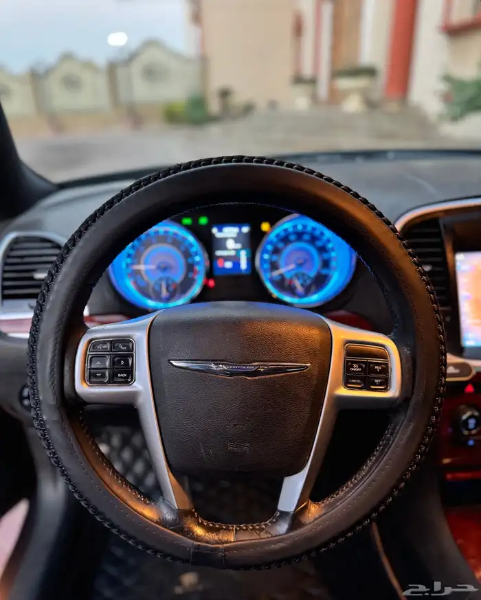 للبيع كرايزلر C300 موديل 2013 مرهم 2020 18