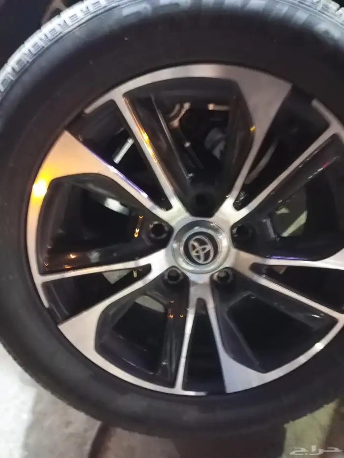 جنوط جيب لاندكروزر تورنج مقاس 20 مديل 2021 وكفرات نظيفه 1