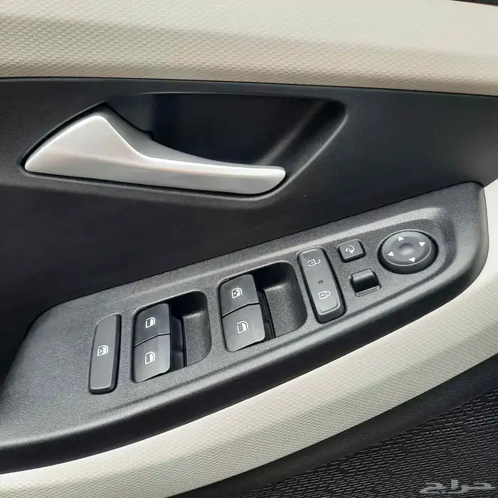 هونداي كريتا سمارت 2025 السعر 74000 شامل الضريبة 28