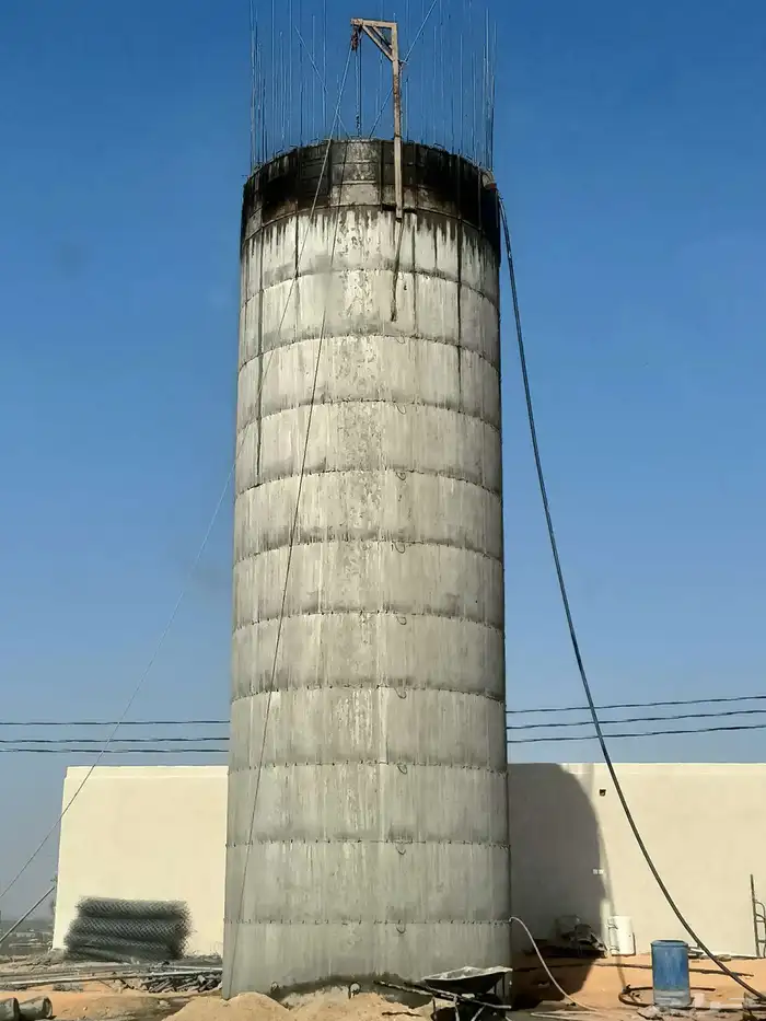 الحزانات دائري اصطواني مزرعة   استراحة 0