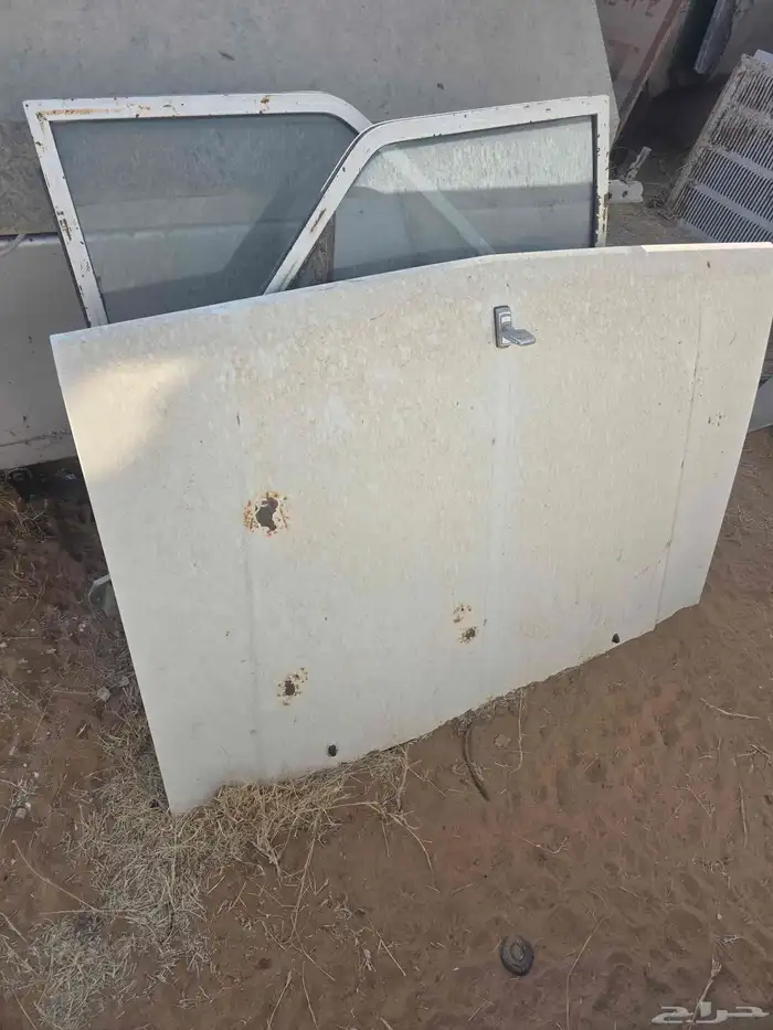 قطع غيار ددسن من موديل 80الى85 1