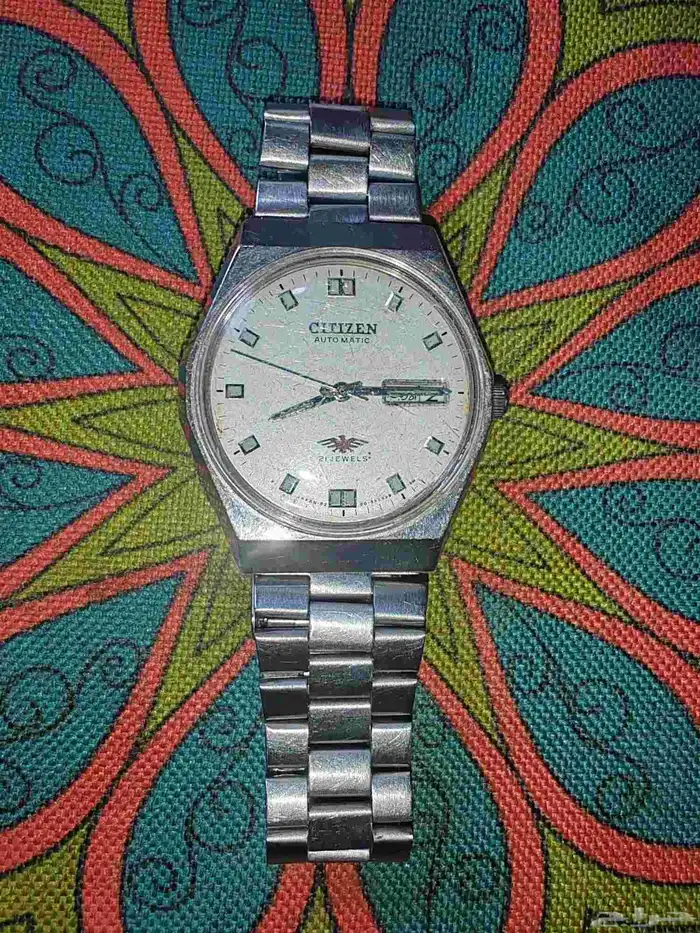 ساعة سيتيزن قديمة 0