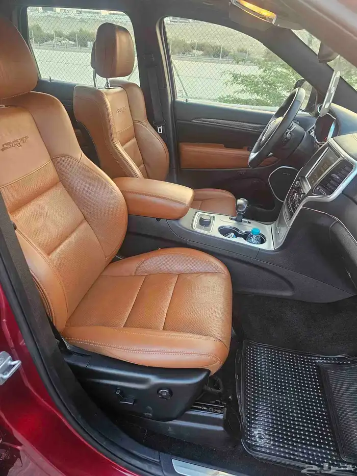 جيب شروكي SRT 12