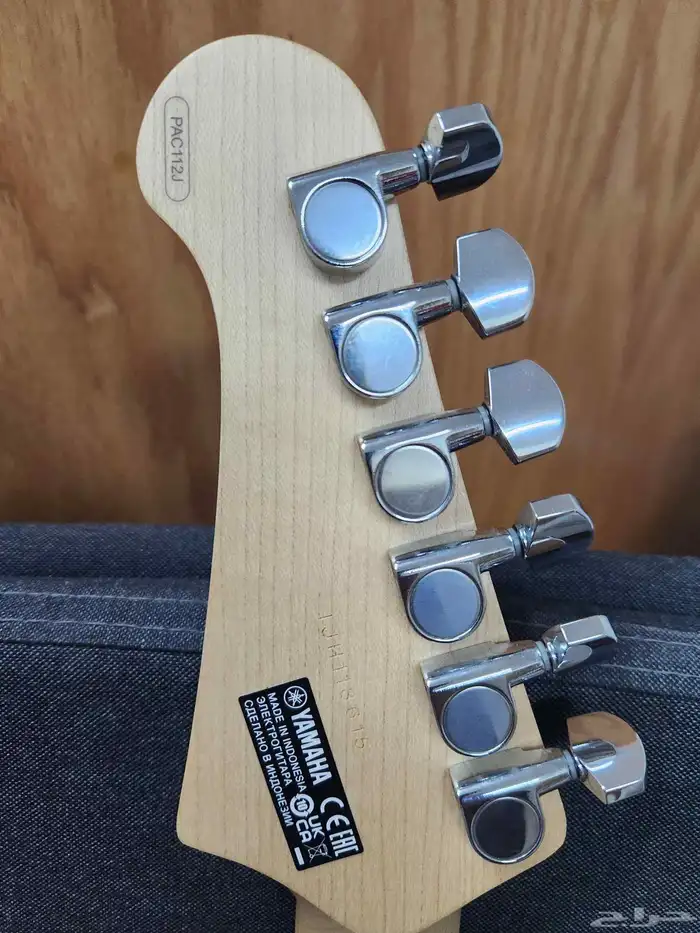 Yamaha Pacifica 112J Guitar للبيع جيتار كهربائي ياماها 2