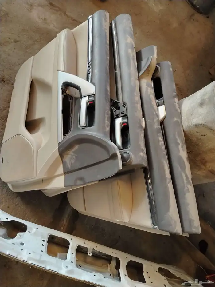 ديكورات داخليه لاندكروزر 0