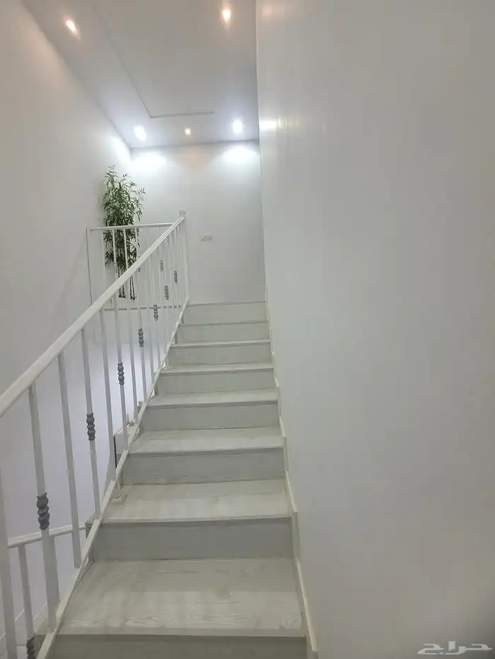 فلة دبلكس حي بدر 13