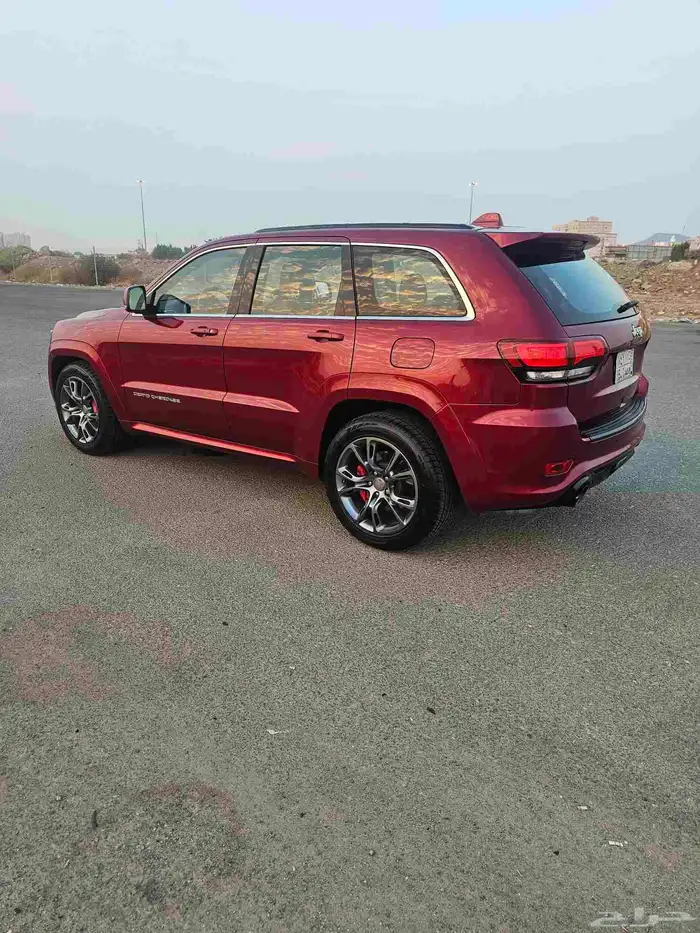 جيب شروكي SRT 5