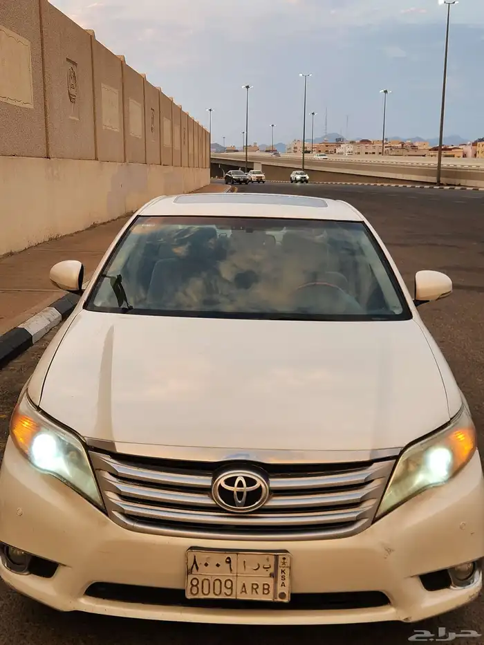 تويوتا افالون 2011 0