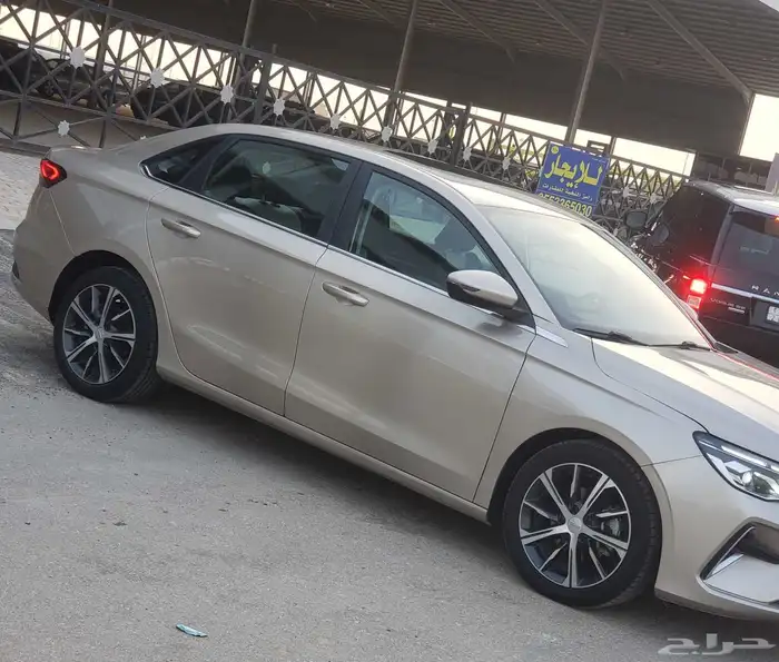 جيلي ام جراند 2023 فل كامل 3