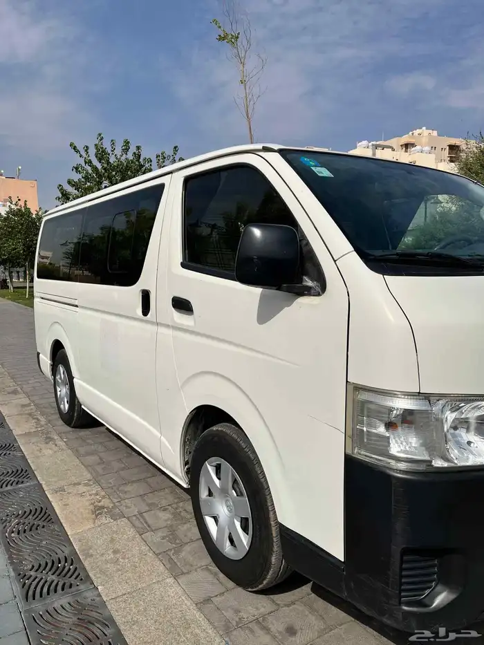 باص هايس تويوتا 2014 3