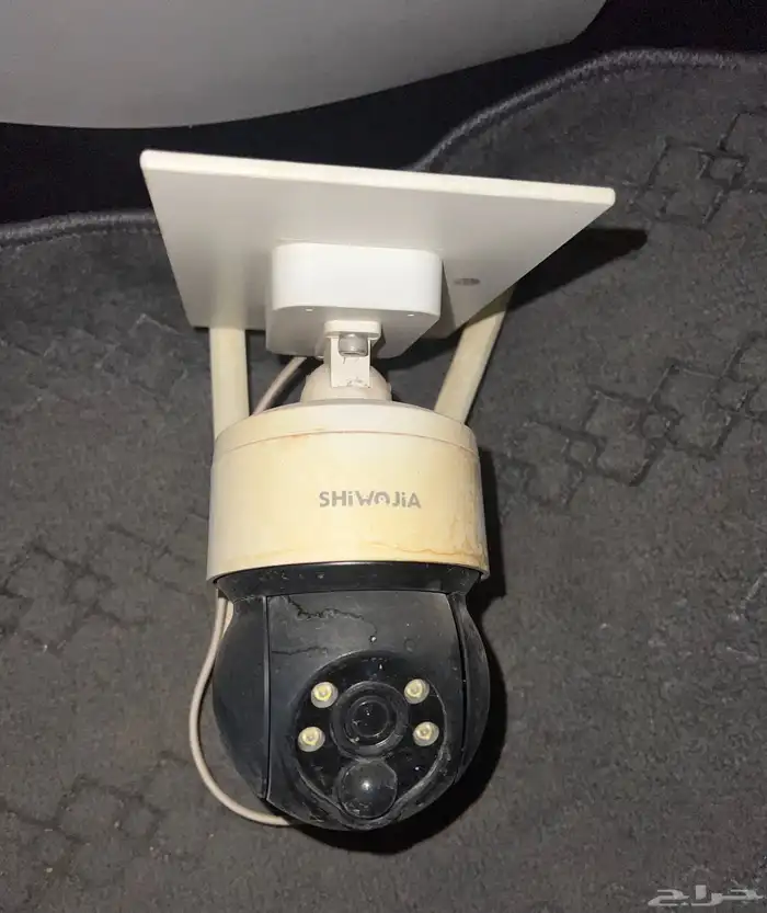 كاميرا مراقبة على الطاقة الشمسية 0