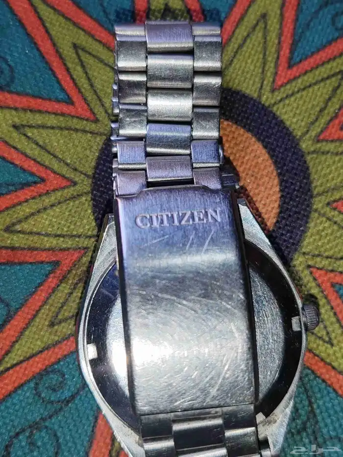 ساعة سيتيزن قديمة 2