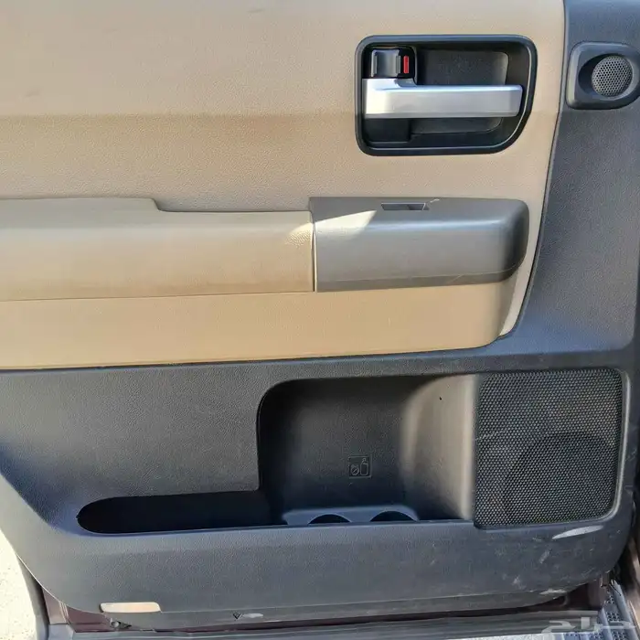 تويوتا سيكويا 2016 ليمتد فل كامل - ممشى قليل 24