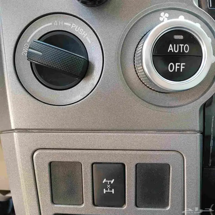 تويوتا سيكويا 2016 ليمتد فل كامل - ممشى قليل 16