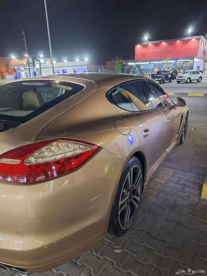 بورش باناميرا 2012 3