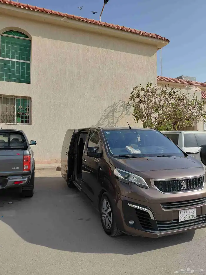 للبيع بيجو 2019 3