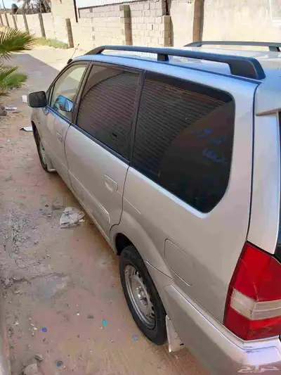 ميتسوبيشي اسبيش واجوان 2002 index