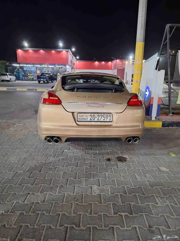 بورش باناميرا 2012 5