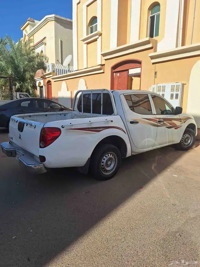 للبيع مستوبيشي غمارتين L200 2