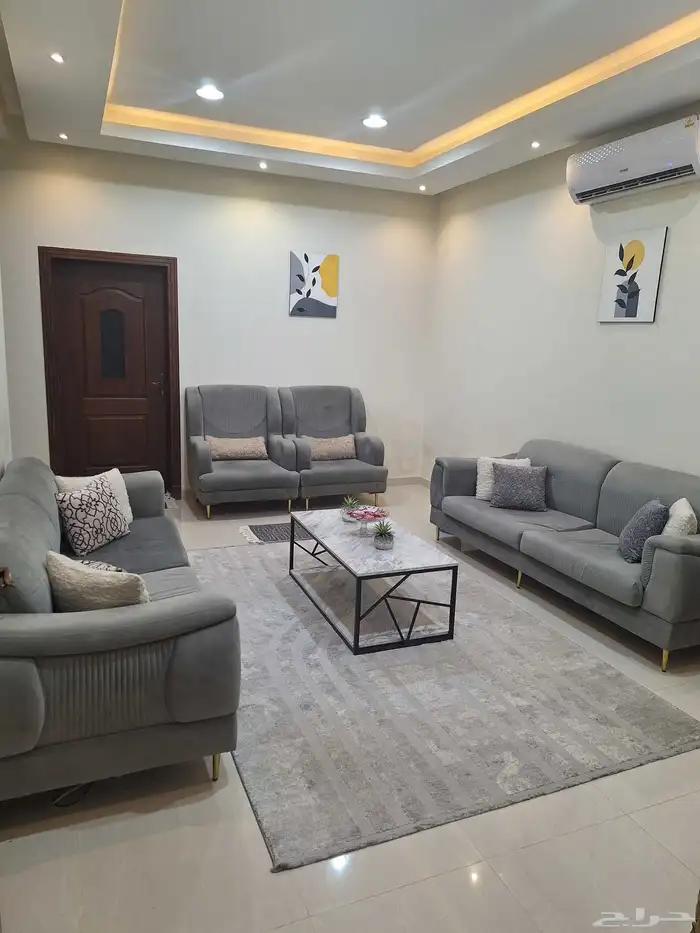 أغراض للبيع 7