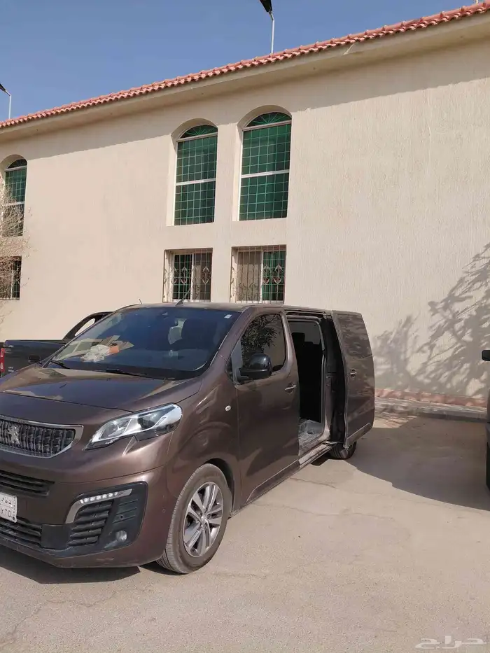 للبيع بيجو 2019 6