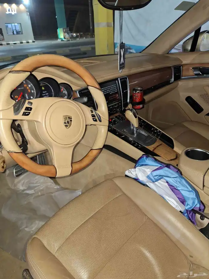 بورش باناميرا 2012 6