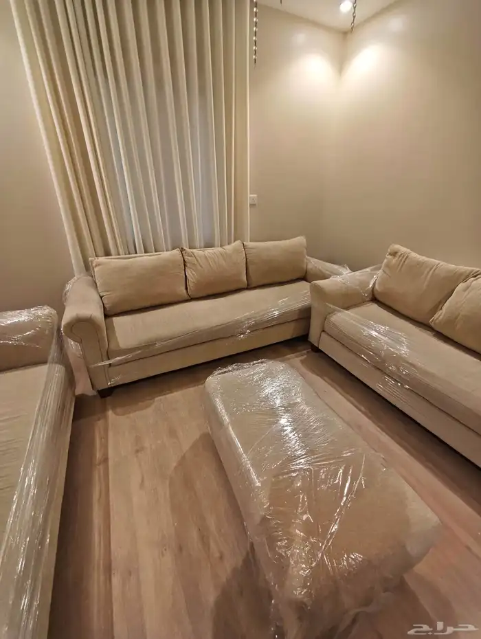 كنب مستخدم نظيف 1