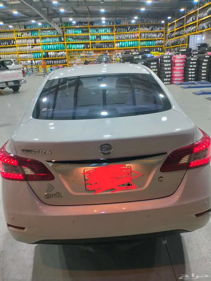 نيسان سينترا. 2018. المحرك نظيف 1600ss. المشي 140الف 1