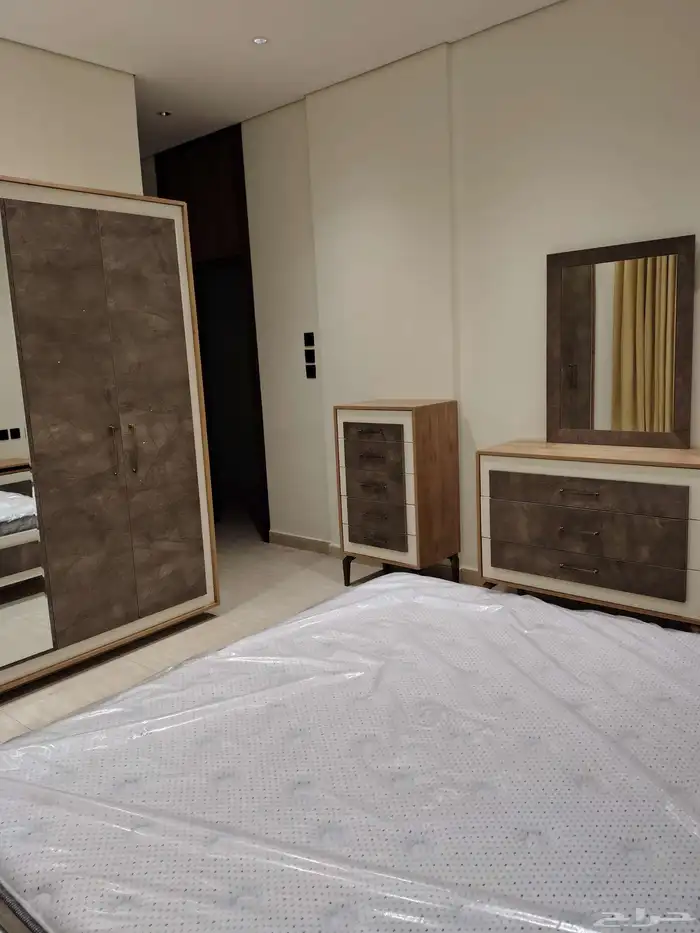 للايجار شقة فاخرة جديدة (موظفين شركات) على كورنيش ثروة 13