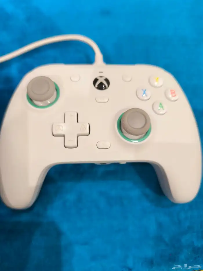 Xbox series s بيع بسعر 800ريال 9