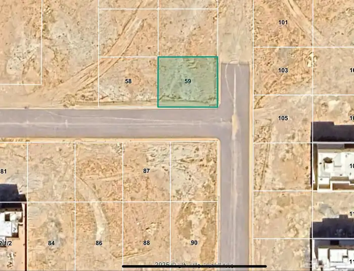 للبيع قطعة أرض زاوية جنوبي شرقي بحي النقيب 0