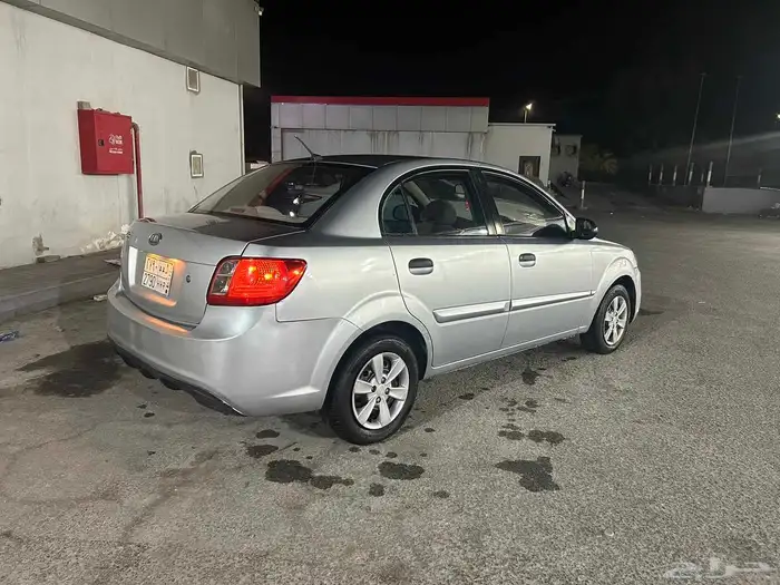 كيا ريو 2011 0