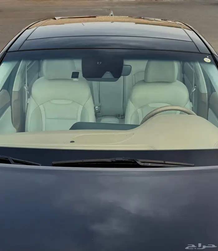 ازيرا 2020 بنوراما فل كامل داخل ابيض بحالة الوكاله للبيع 11