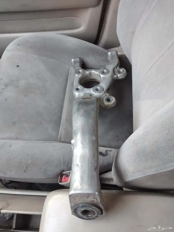 دنقل لكزس جي اس 0