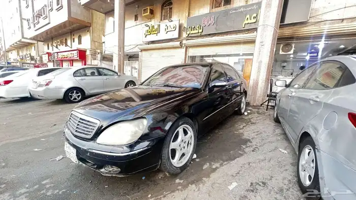 مرسيدس موديل 2002 اس 320 لونها اسود 1