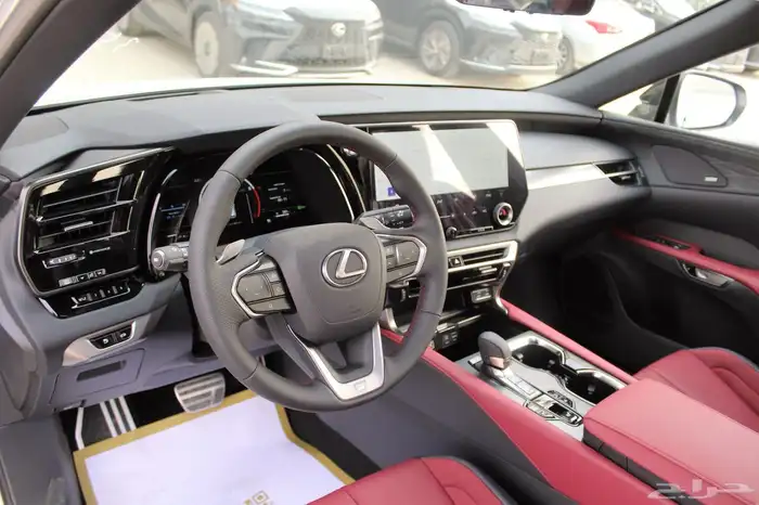 لكزس - RX350 F Sport اديشن - 2025 - فل كامل 12