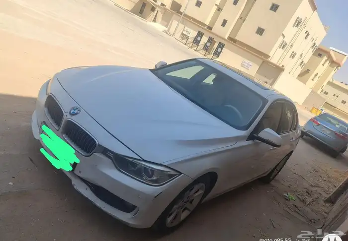 بي ام دبليو موديل 2012 الفئة الثالثة 320i 2