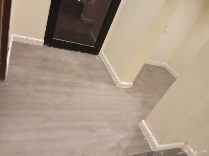 باركيه SPC مقاوم للماء عليه ضمان 10سنوات 24