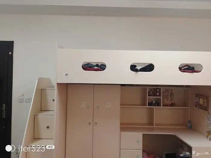 طقم غرفة كامله ( يوجد 3 أطقم كامله لمن يرغب ) 3