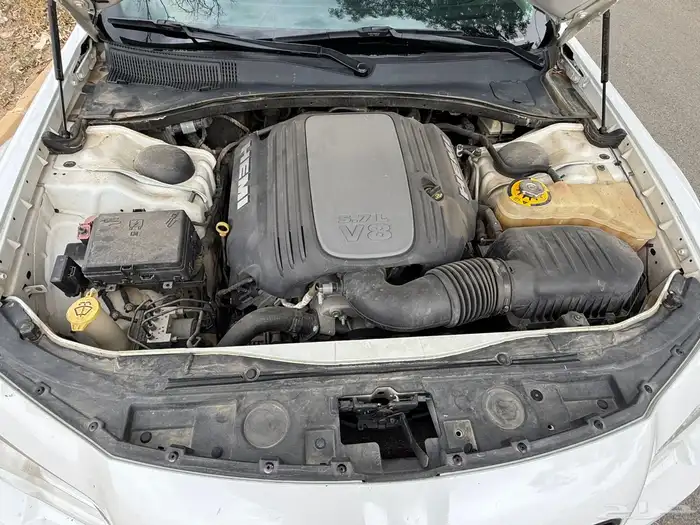 كرايزلر 2016 نظيفة ثاني مالك من الوكالة 14