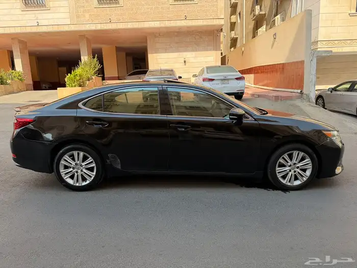 لكزس 2014 es350 بقمه النظافه الحد 5
